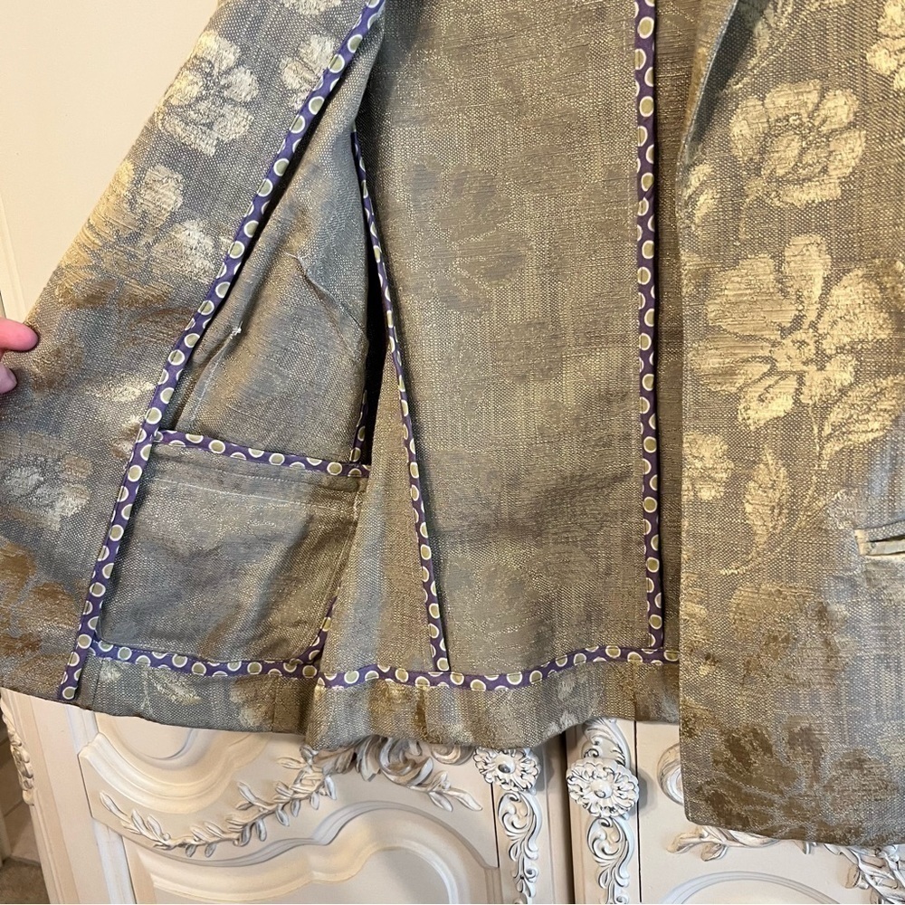 Nwt 3 Sisters Metallic Floral Open Front Blazer in Gold, Size Small - Picture 4 of 9